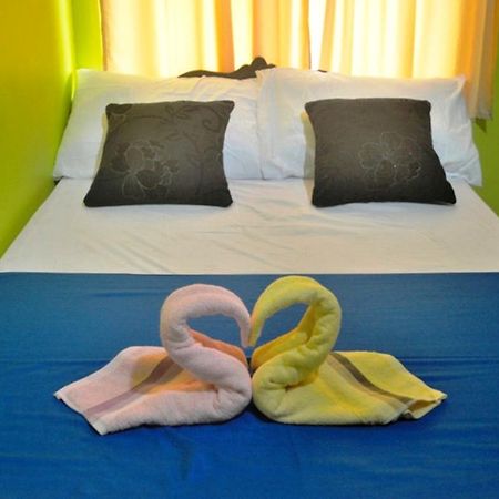 Amelia Homestay Puerto Princesa Εξωτερικό φωτογραφία