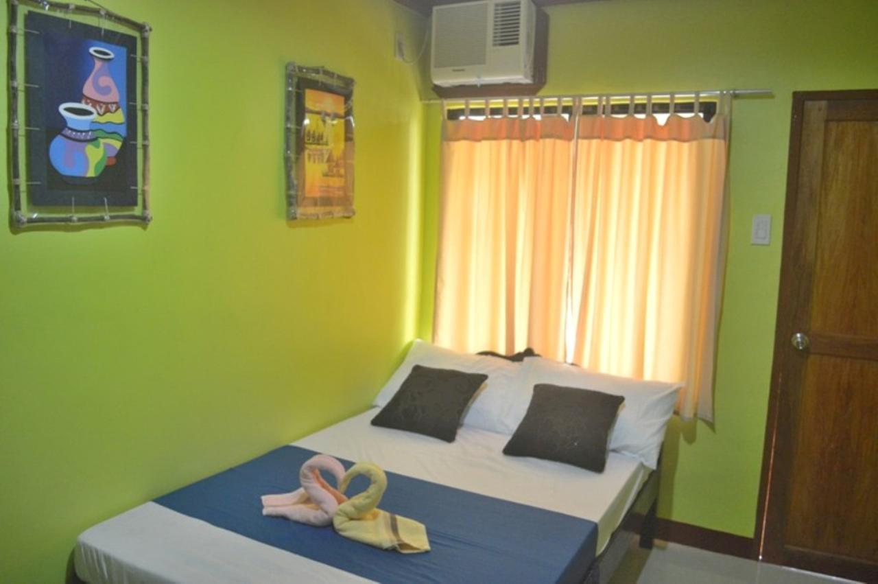 Amelia Homestay Puerto Princesa Εξωτερικό φωτογραφία