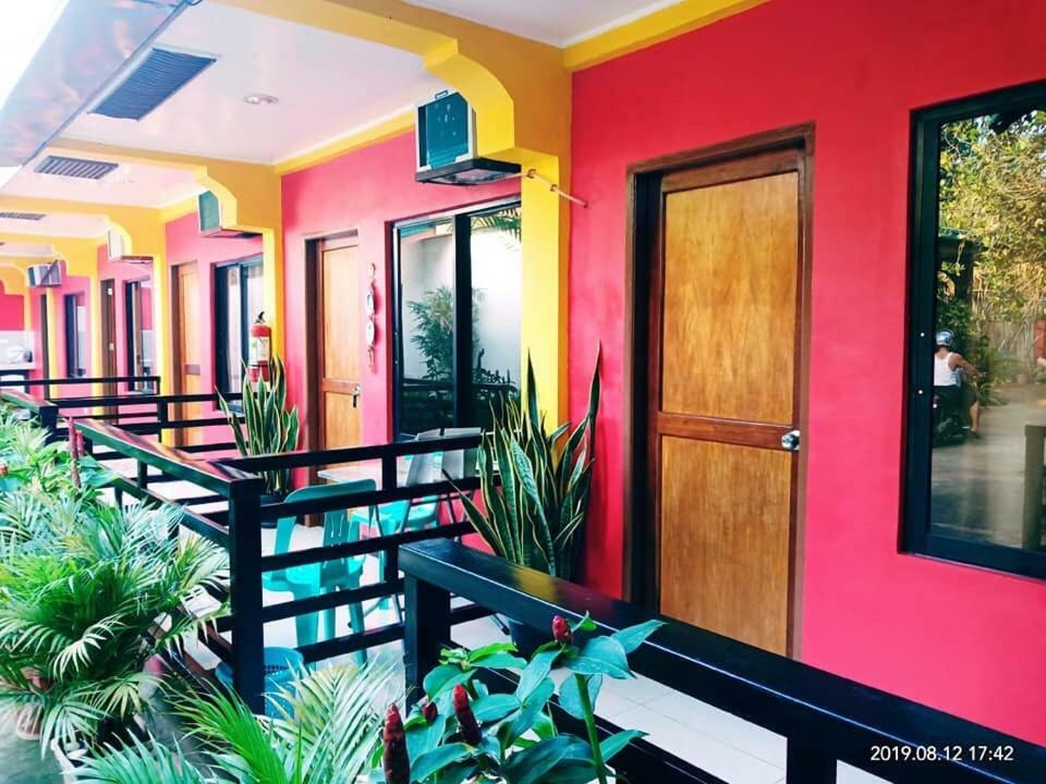 Amelia Homestay Puerto Princesa Εξωτερικό φωτογραφία